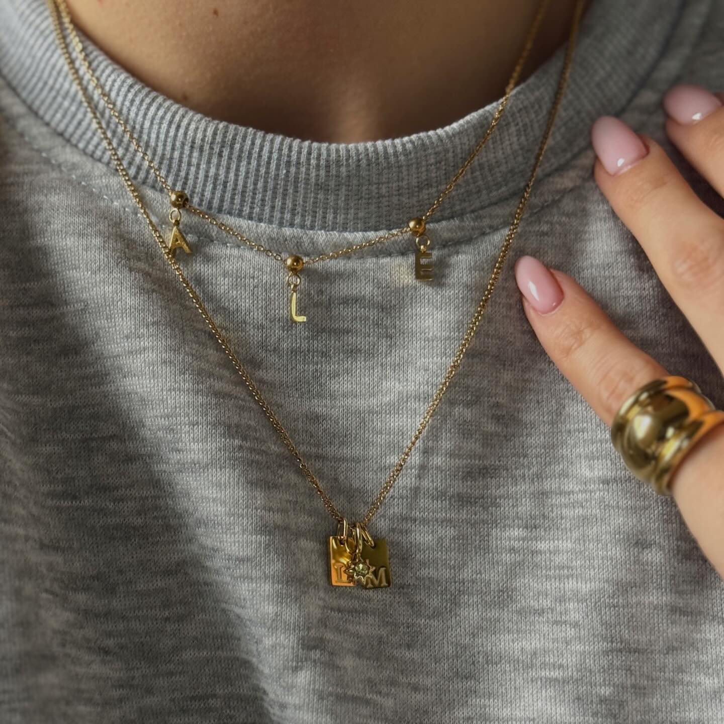 Collares